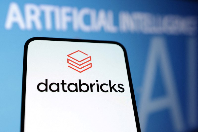 💰 Databricks融资100亿美元，估值飙升至620亿美元人工智能初创公司Databricks近日完成100亿美元的创纪录融资，使其估值达到620亿美元，成为历史上最大的风险投资交易之一