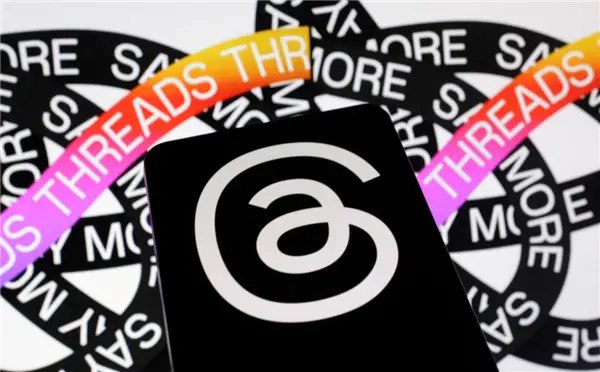 📈 Threads 移动端日活反超 X，社交媒体格局趋向碎片化Meta 旗下的社交平台 Threads 在移动端日活数据上已超越马斯克旗下的 X