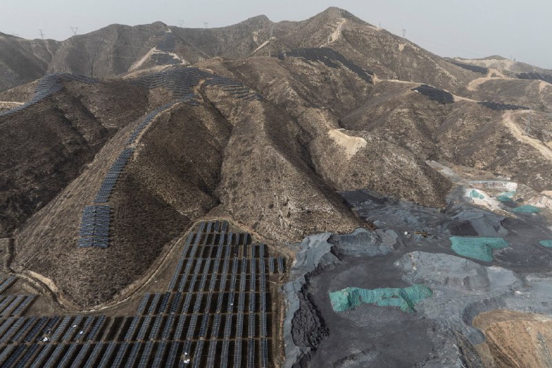 📉 全球人口萎缩趋势难解气候与就业危机 人口趋势与技术挑战全球出生率普遍下降，中国人口预计到本世纪末将减半，全球人口可能在50至60年内开始萎缩