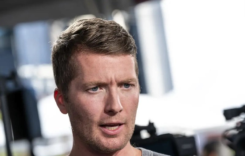 遭OpenAI模型入侵 AI公司CEO：需强制披露网络攻击 推广开源据《商业内幕》报道，在遭到OpenAI失控模型的入侵后，AI公司Hugging Face CEO克莱芒·德朗格(Clem Delangue)表示，需要强制披露AI网络攻击事件