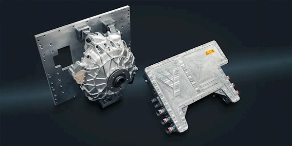 奔驰打造全球最强轮毂电机原型 单轮1000马力据海外汽车媒体“electrek”最新报道，奔驰旗下的电机公司Yasa推出了一款新电机原型，将功率输出提升到59kW（79马力）/kg，有望彻底改变电动汽车的性能