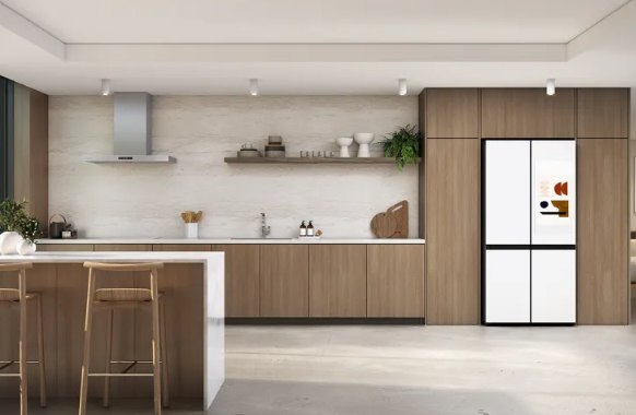 智能冰箱新功能：用声音控制开关门三星最新推出的 Family Hub 智能冰箱更新了一个备受期待的功能 —— 语音控制开关门