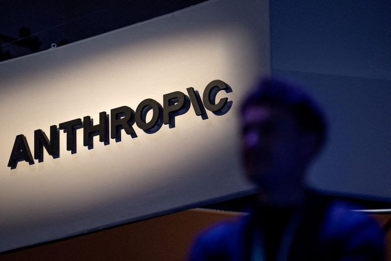 ↩️🖼 OpenAI 赶在 Anthropic 上市前加速融资在花🎗️科技圈:🤖 Anthropic 估值超过 🤖 OpenAI Anthropic 完成新一轮 650 亿美元融资，投后估值达到 9650 亿美元，超过 OpenAI，成为估值最高的 AI 初创公司
