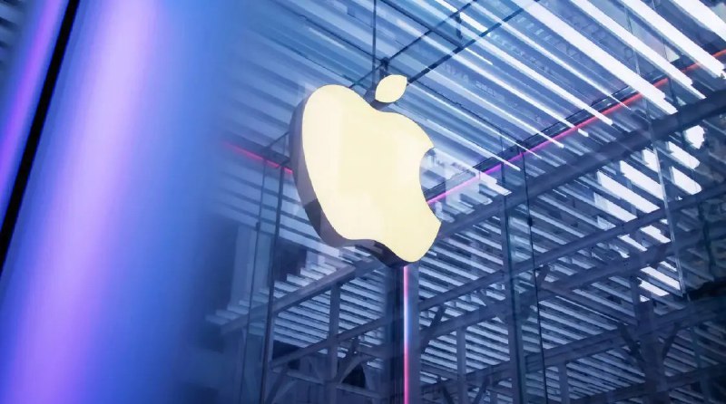 苹果向iPhone设计师发放罕见奖金 应对AI企业挖角苹果公司本周向iPhone硬件设计师发放罕见奖金，以防他们流向OpenAI等正在开发自有设备的人工智能（AI）初创公司