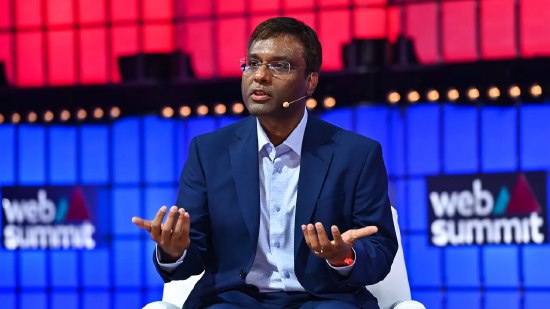 亚马逊重组AI部门：芯片、量子计算与AGI业务整合亚马逊于本周三证实，负责通用人工智能（AGI）业务的高管Rohit Prasad将于今年年底离职