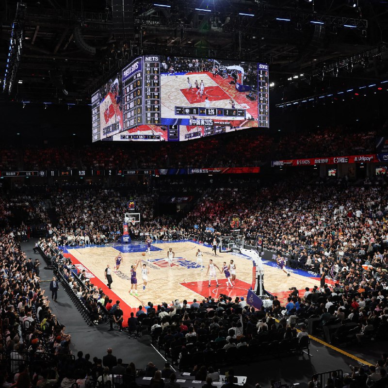 🏀 拉斯维加斯金沙集团在澳门的困境与NBA重返中国拉斯维加斯金沙集团（由阿德尔森家族所有）在澳门面临数十亿美元的巨大压力，这一局面为其帮助NBA重返中国创造了契机