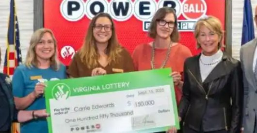 女子用ChatGPT选号中百万大奖 全部捐出帮助有需要的人美国弗吉尼亚州女子卡丽·爱德华兹（Carrie Edwards）近日凭借ChatGPT推荐的号码购买彩票，幸运中得15万美元（约合106万元人民币）大奖，随后她宣布将全部奖金捐出，帮助有需要的人