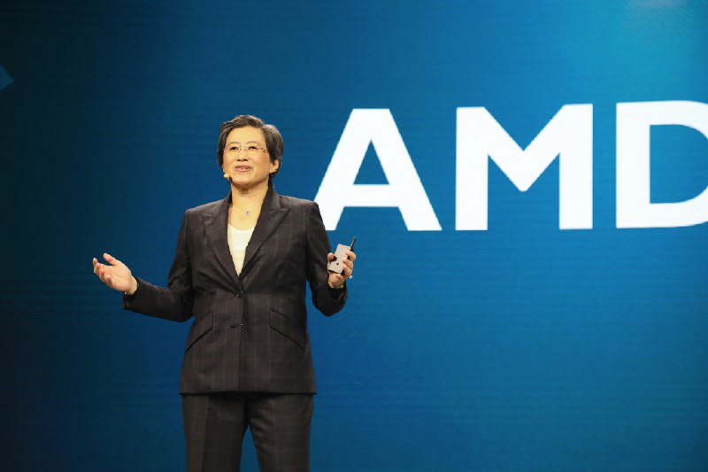 AMD苏姿丰：希望GPU成为客户首选 就像CPU那样AMD的CPU业务这几年来大翻身，不仅份额要追上老对手，而且性能上也全面超越，前不久还不是号称在几乎所有领域都实现了最强CPU的地位