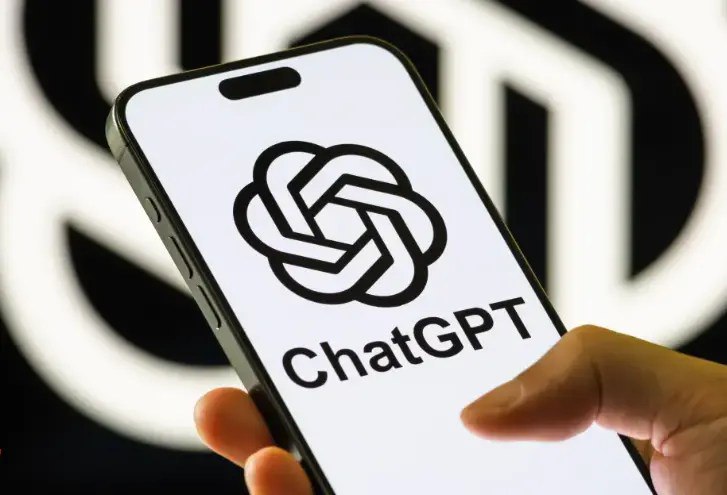 OpenAI拟在印度建设大型新数据中心 或成为印度规模最大之一OpenAI正寻求在印度打造一座大型新数据中心，这可能成为其“星际之门”（Stargate）品牌人工智能基础设施在亚洲推进的重要一步