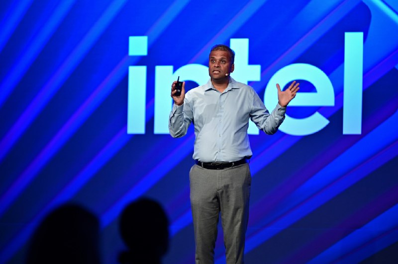 印度裔技术天才 Intel CTO跳槽OpenAI作为Intel的首席技术官(CTO)、首席AI官(CAO)，Sachin Katti最近突然跳槽到了OpenAI，在业内引发了不小的震动