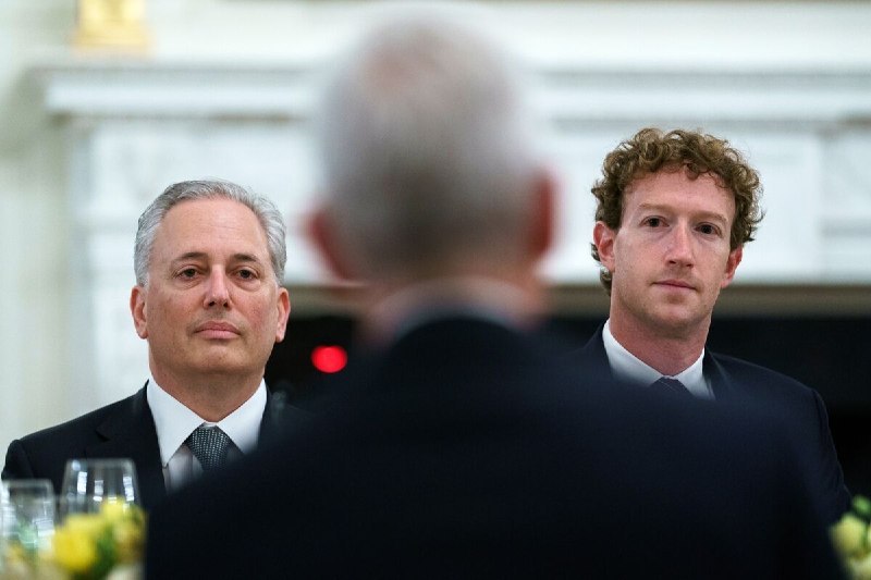 特朗普新科技顾问委员会首批 15 人公布，马斯克与两家头部 AI 公司负责人缺席特朗普新一届总统科学与技术顾问委员会首批 15 人名单已经公布，未来最多可扩至 24 人