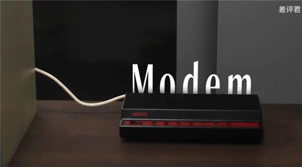📞 拨号上网的起源：从聋哑人通讯工具到全球互联网起点拨号上网的核心设备调制解调器（Modem）最初并非为互联网设计，而是源于20世纪60年代聋哑人为实现电话通讯的创新