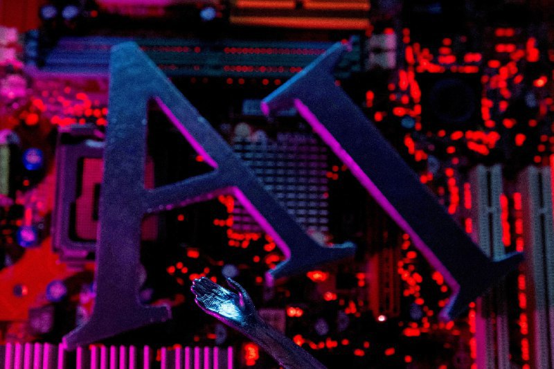 💰 AI初创公司LMArena完成1.5亿美元融资，估值升至17亿美元AI初创公司LMArena（原名Chatbot Arena）周二宣布完成1.5亿美元的新一轮融资，公司估值在约八个月内增长至17亿美元